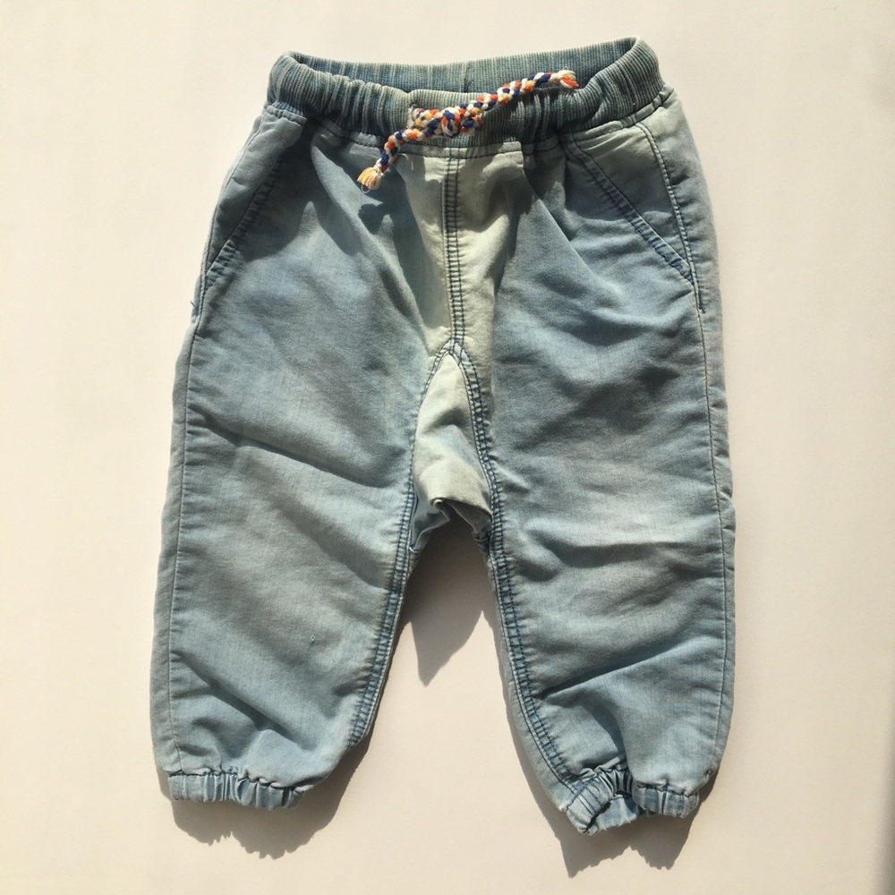 H & M baby girl jeans 9-12months